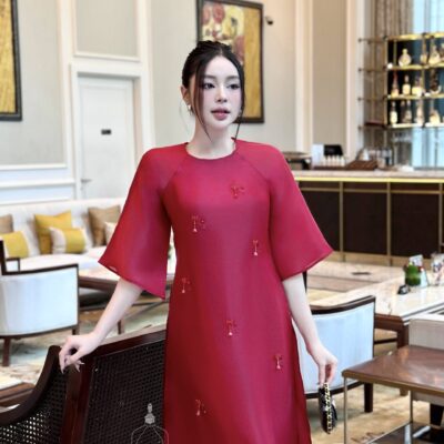 Áo dài Trúc Chi dáng suông 4 tà