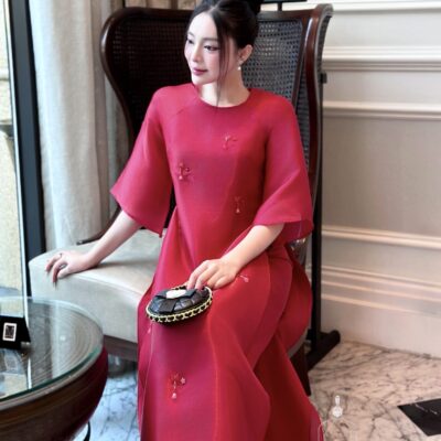 Áo dài Trúc Chi dáng suông 4 tà