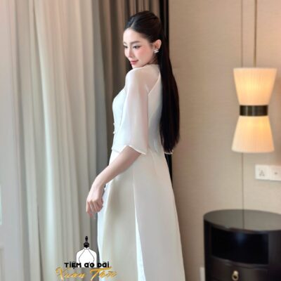 Áo dài Trúc Chi dáng suông 4 tà