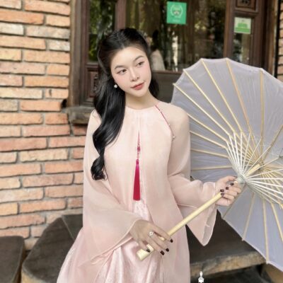 Áo dài Tứ Phủ gấm cao cấp xẻ tà